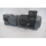 54 RPM 2,2 kW  366 Nm Asmaat 35 mm. Unused. 